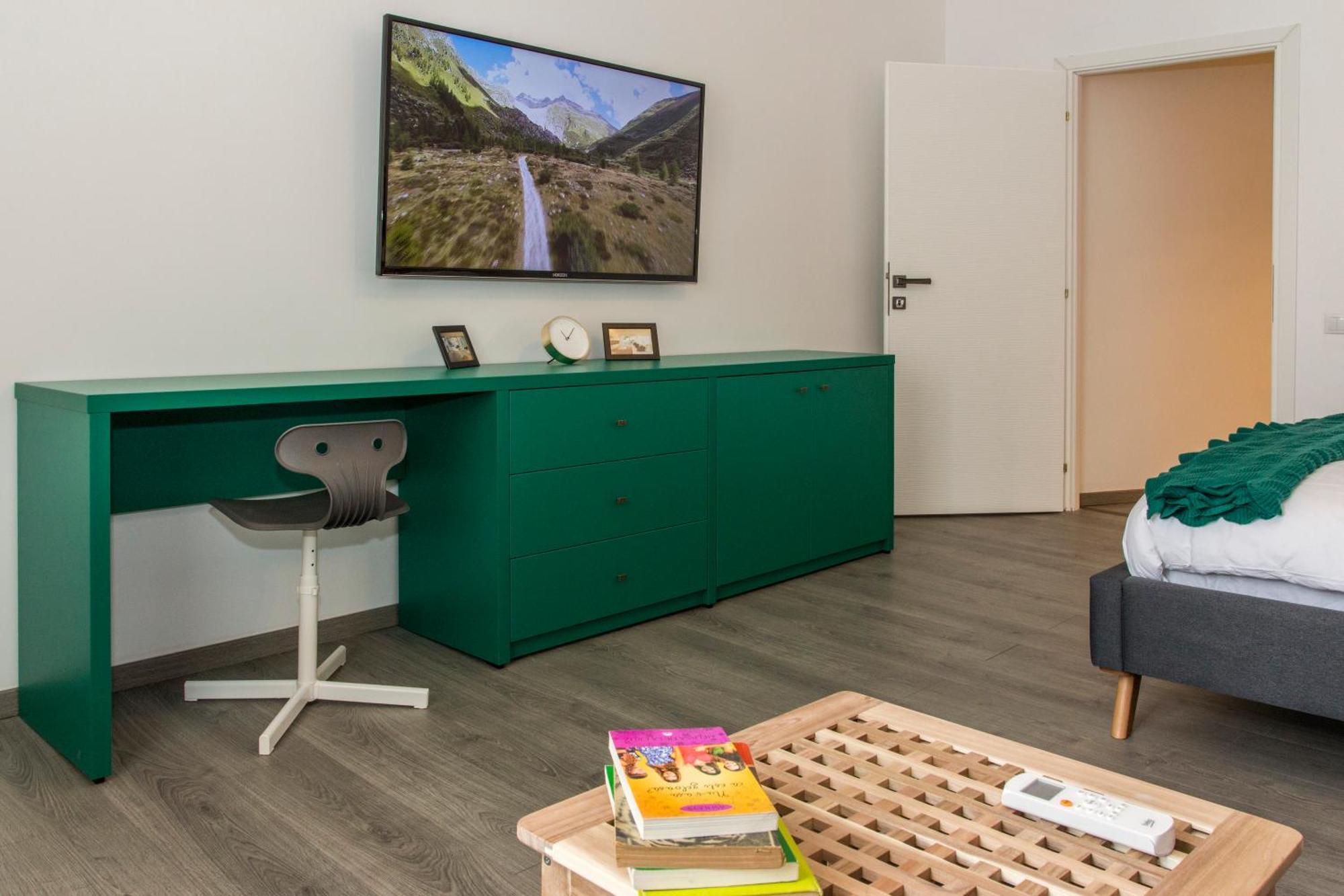 Old Town Premium Apartment By Mrg Bukarest Exteriör bild